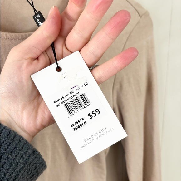 Bardot revolve nude tan long sleeve crewneck bodysuit belinda size SM new - Picture 2 of 4